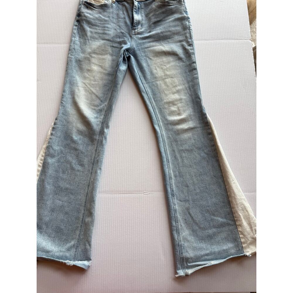 Women's Light Wash Flare Jeans - Light Blue